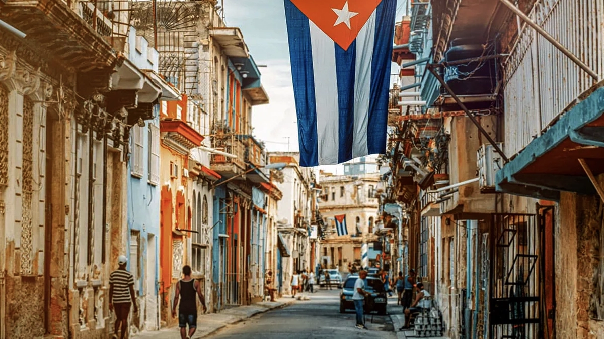 Llega a Cuba Cargamento de Crudo Ruso en Medio de Apagones Prolongados