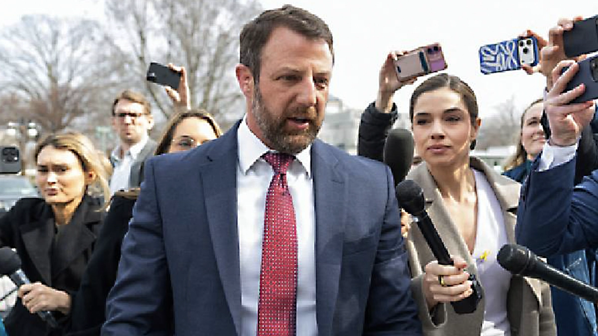 Trump Reorganiza Su Gabinete y Nombra a Markwayne Mullin en Seguridad Nacional