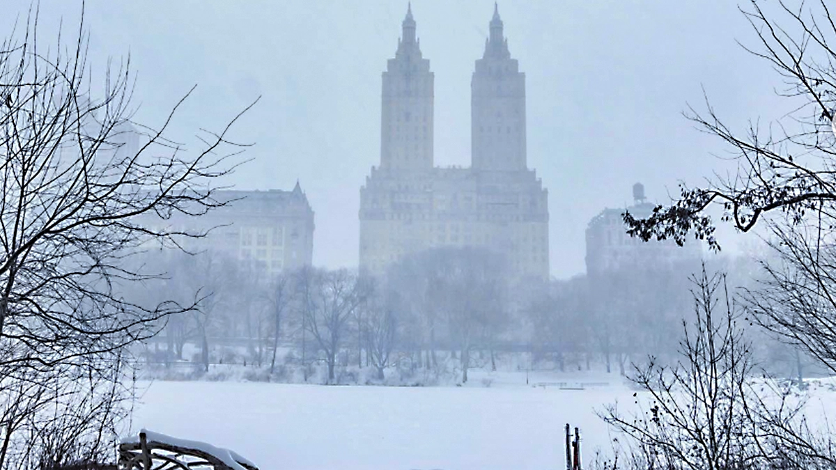 Nueva York y Boston se paralizan ante tormenta invernal de gran magnitud
